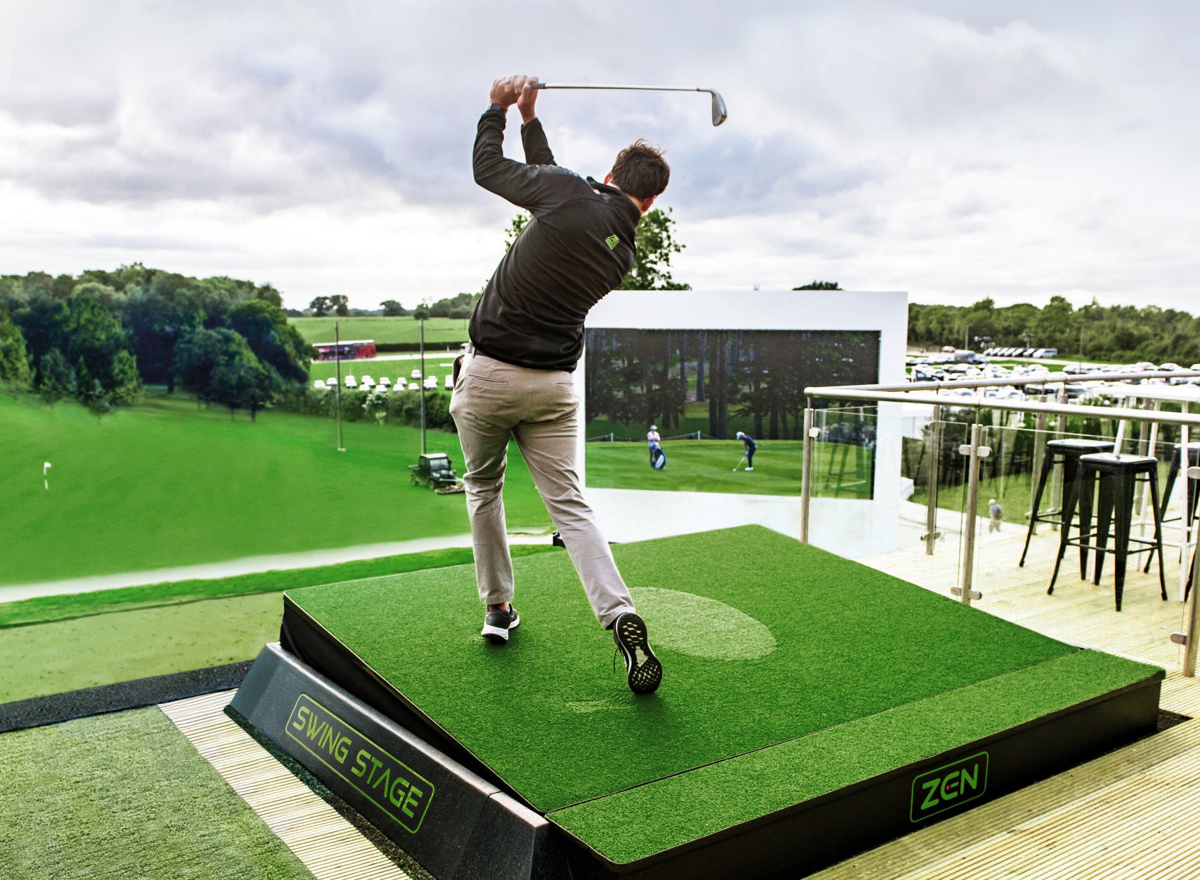 Zen Unleashed: Revolutionising Golf training with our moving floor